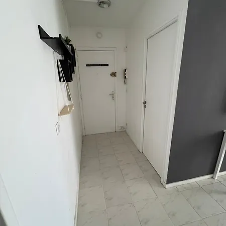 Bord De Apartment *
